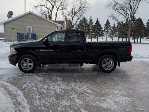 Used 2012 RAM 1500 Express image 2