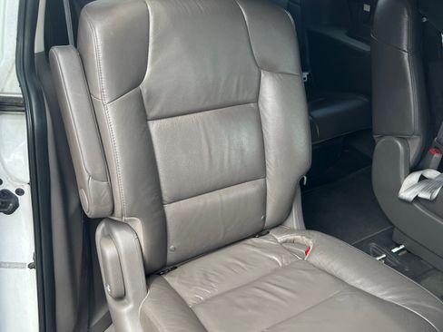 Used 2011 Honda Odyssey EX-L image 6