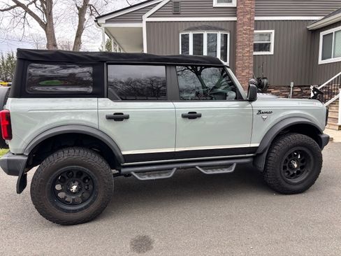 Used 2022 Ford Bronco Big Bend image 2