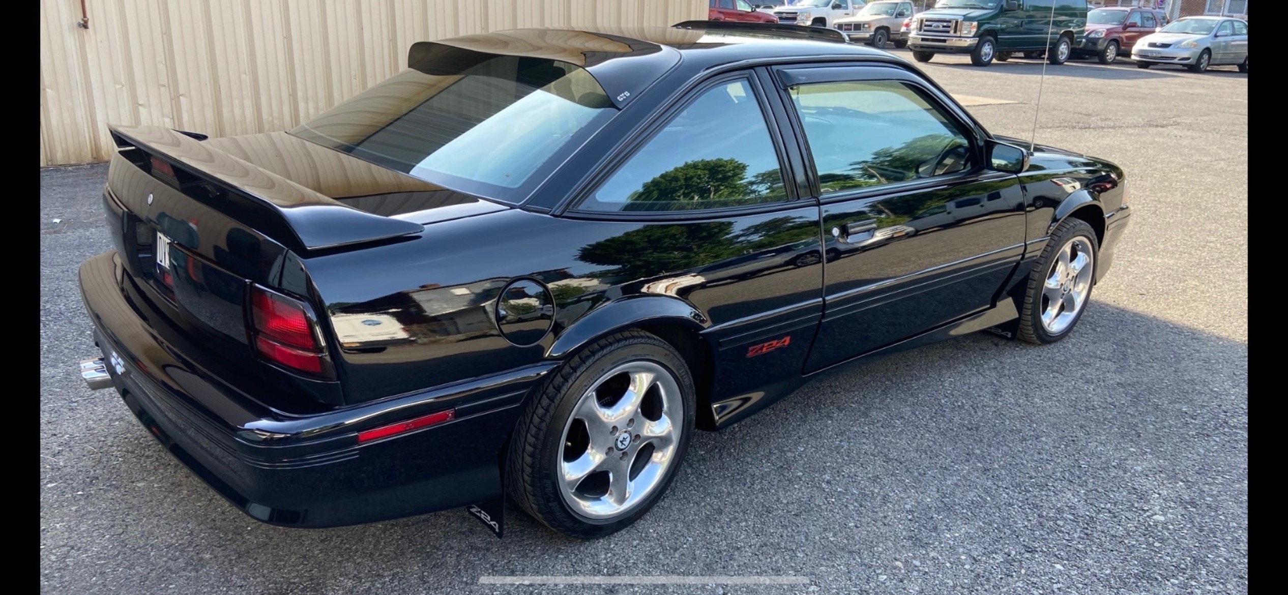 Used 1992 Chevrolet Cavalier Z24 FWD image 6