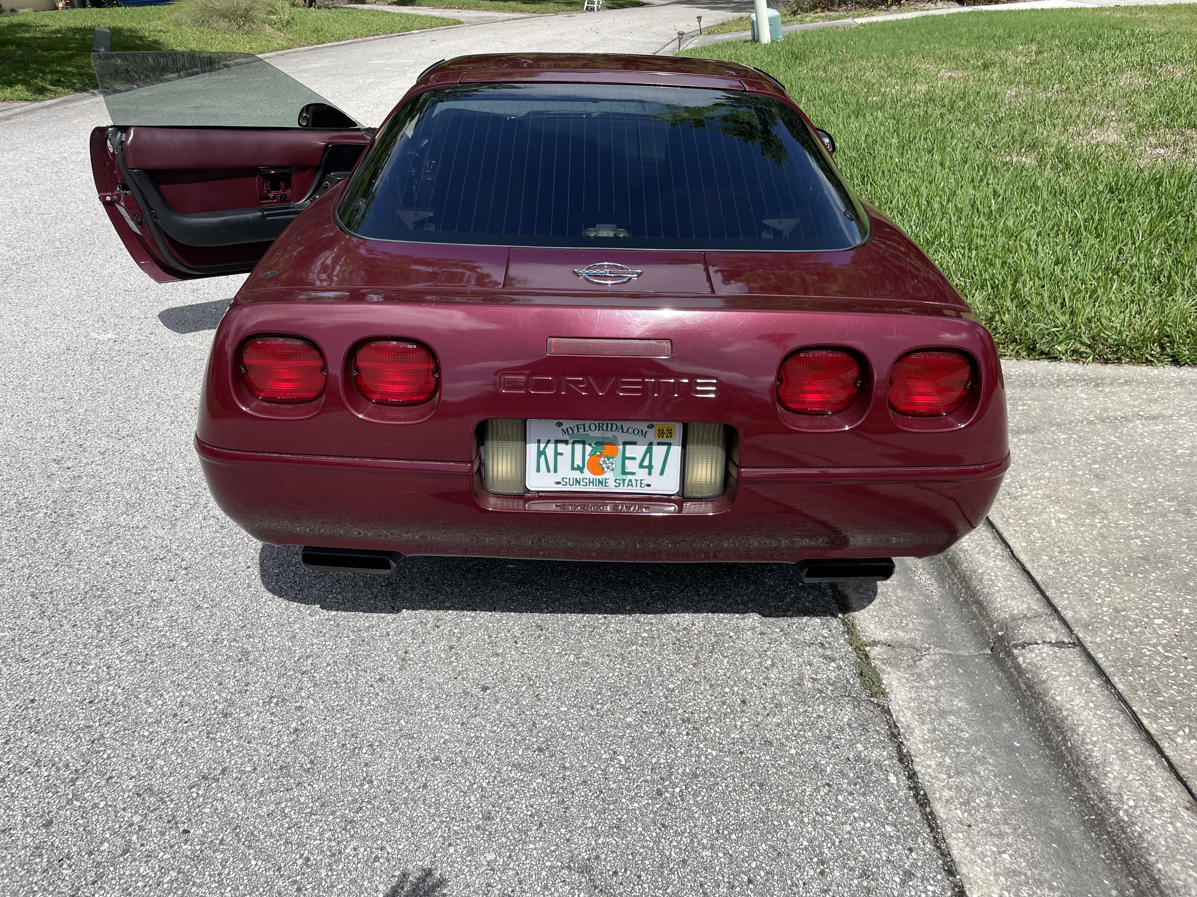 Used 1993 Chevrolet Corvette Coupe RWD image 9