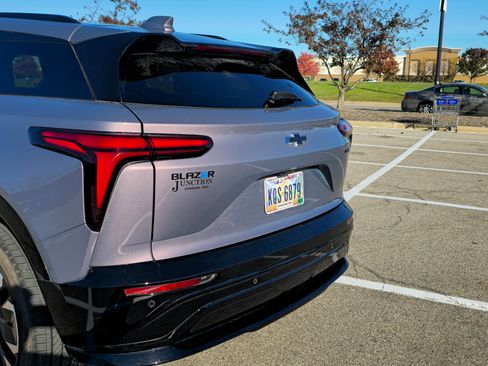 Used 2024 Chevrolet Blazer EV RS image 6