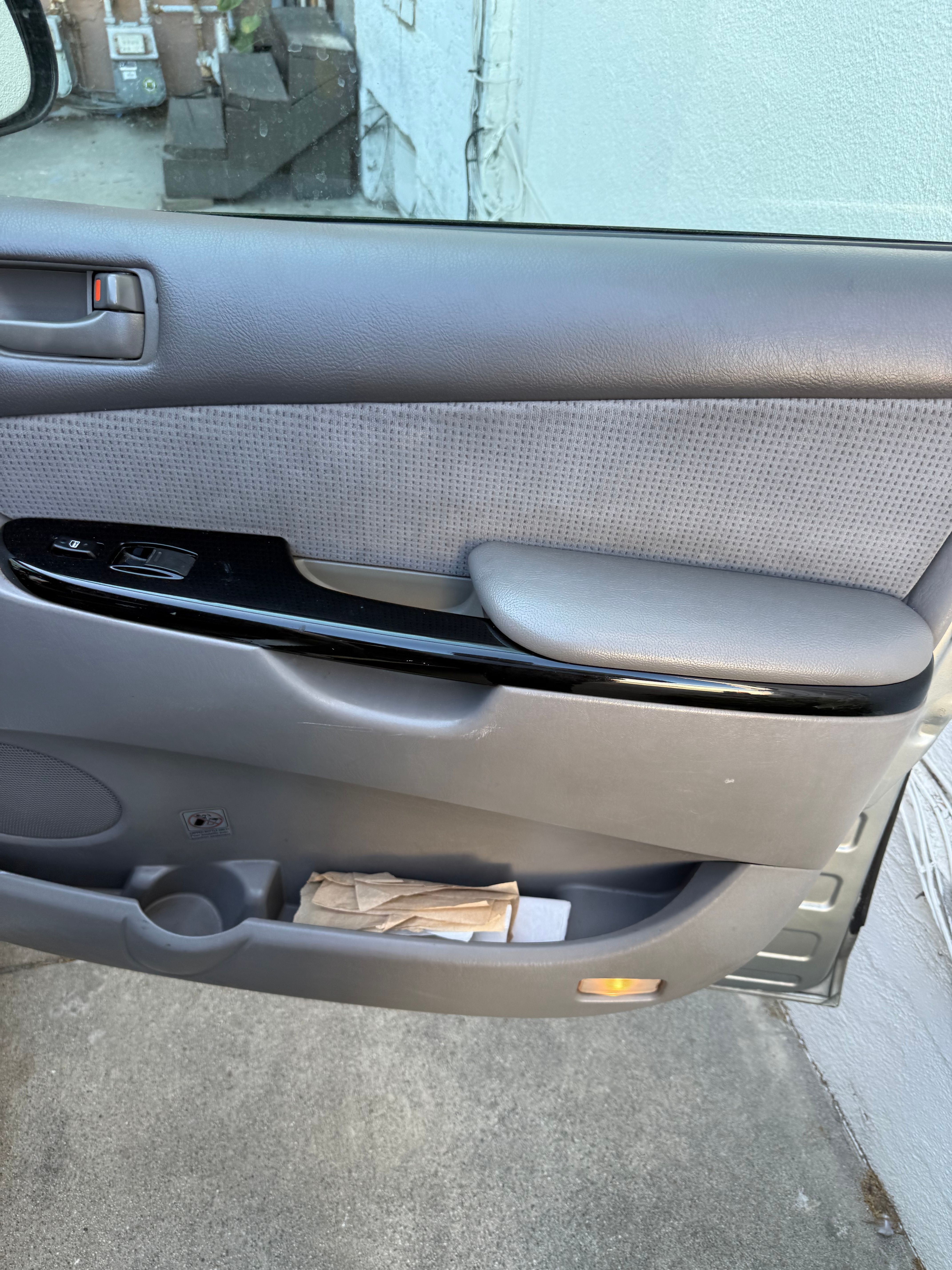 Used 2004 Toyota Sienna LE FWD image 17