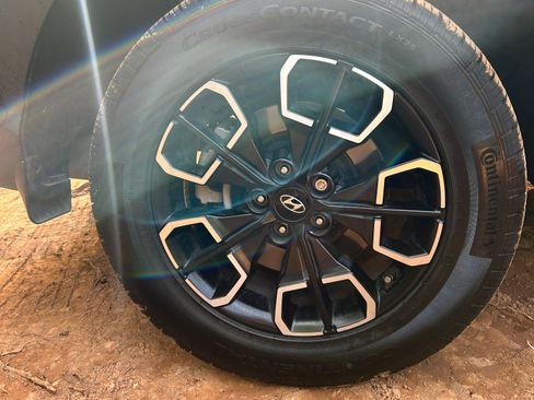 Used 2023 Hyundai Santa Cruz SEL Premium image 12