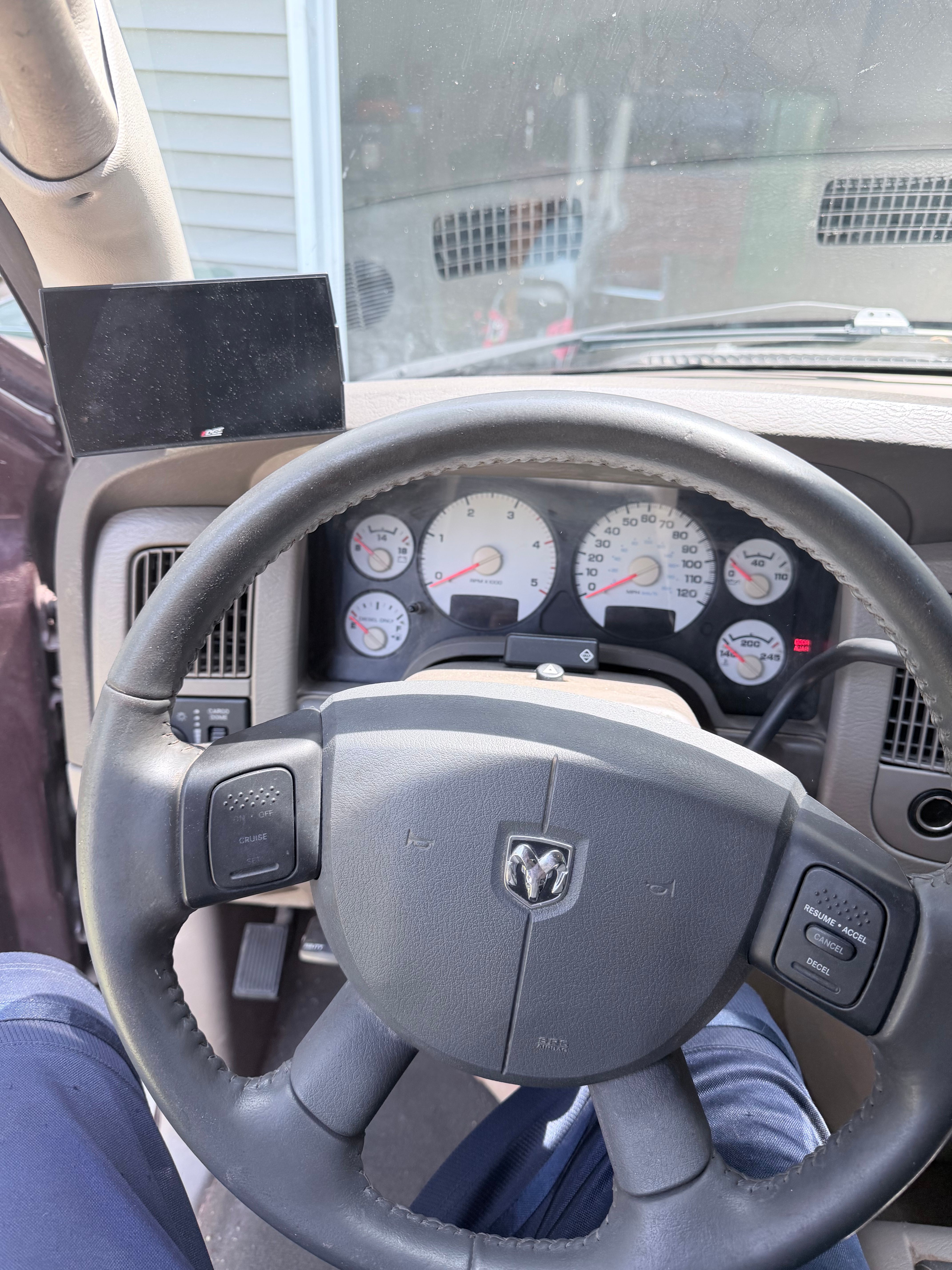 Used 2005 Dodge Ram 2500 Truck SLT AWD/4WD image 17