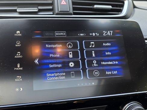 Used 2022 Honda CR-V Touring image 17