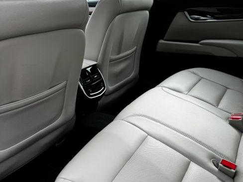 Used 2018 Cadillac XTS Luxury w/ Driver Awareness Package AWD/4WD image 3