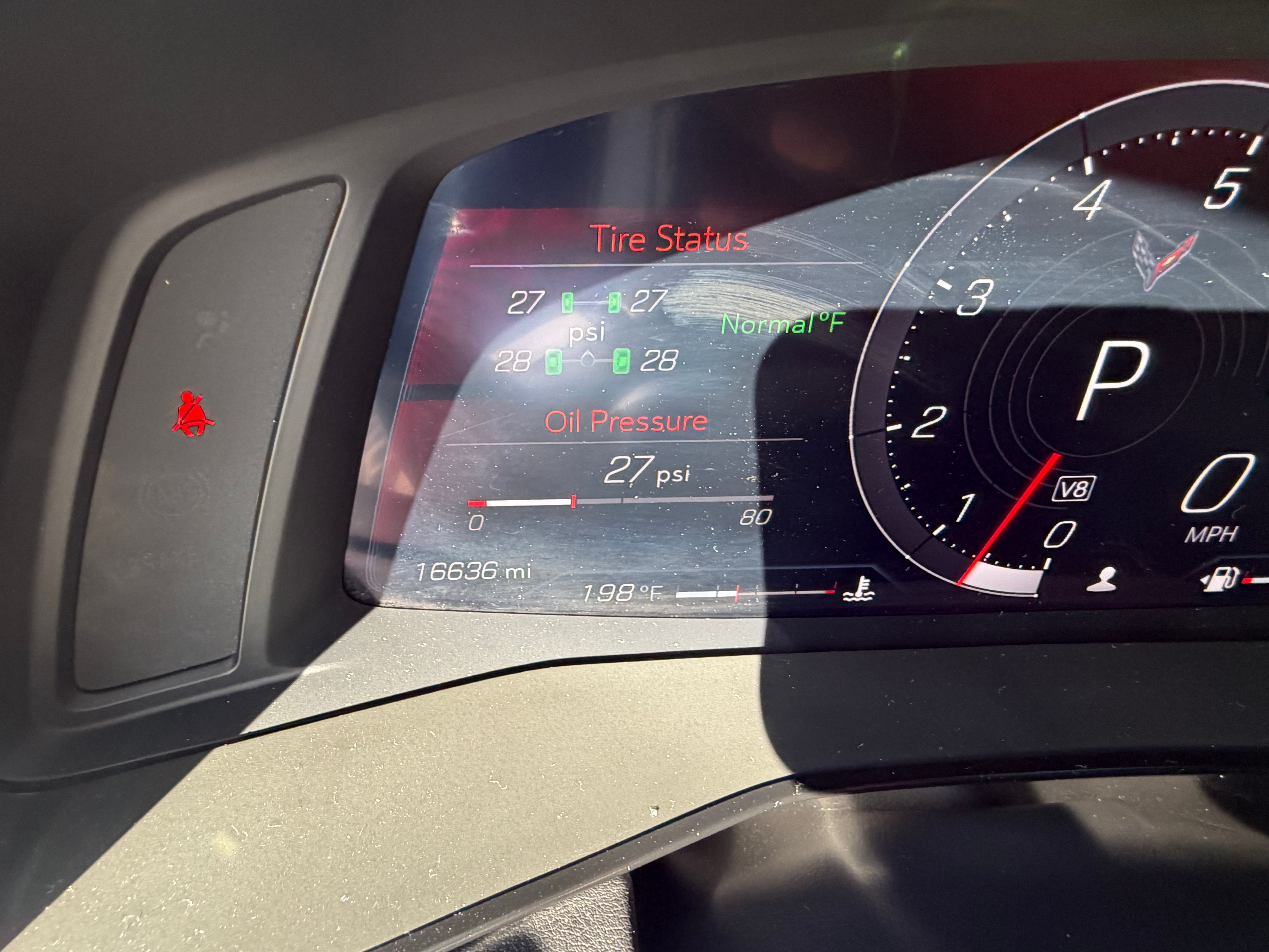 Used 2020 Chevrolet Corvette Stingray Preferred Cpe w/ 2LT Preferred Equipment Group RWD image 26