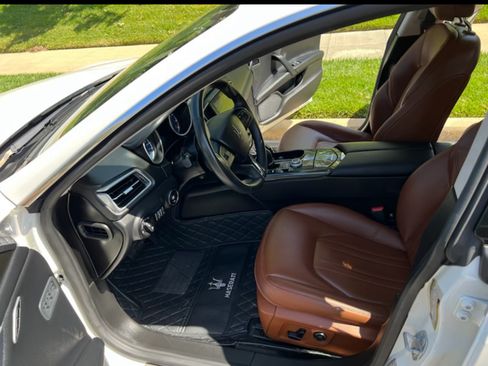 Used 2017 Maserati Ghibli image 6