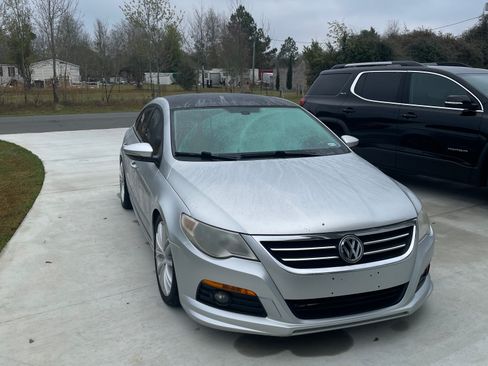 Used 2009 Volkswagen CC Sport image 2