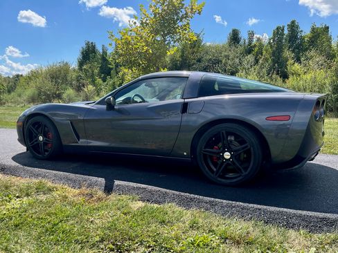 Used 2009 Chevrolet Corvette Coupe image 1