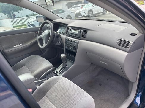 Used 2006 Toyota Corolla CE image 11