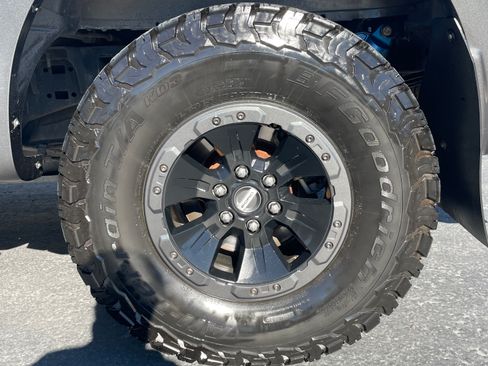 Used 2018 Ford F150 Raptor w/ Equipment Group 802A Luxury image 5