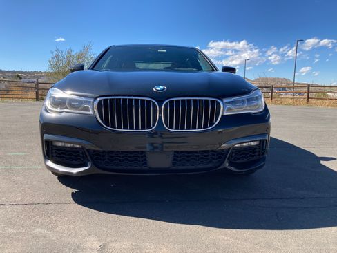 Used 2016 BMW 750i xDrive AWD/4WD image 4
