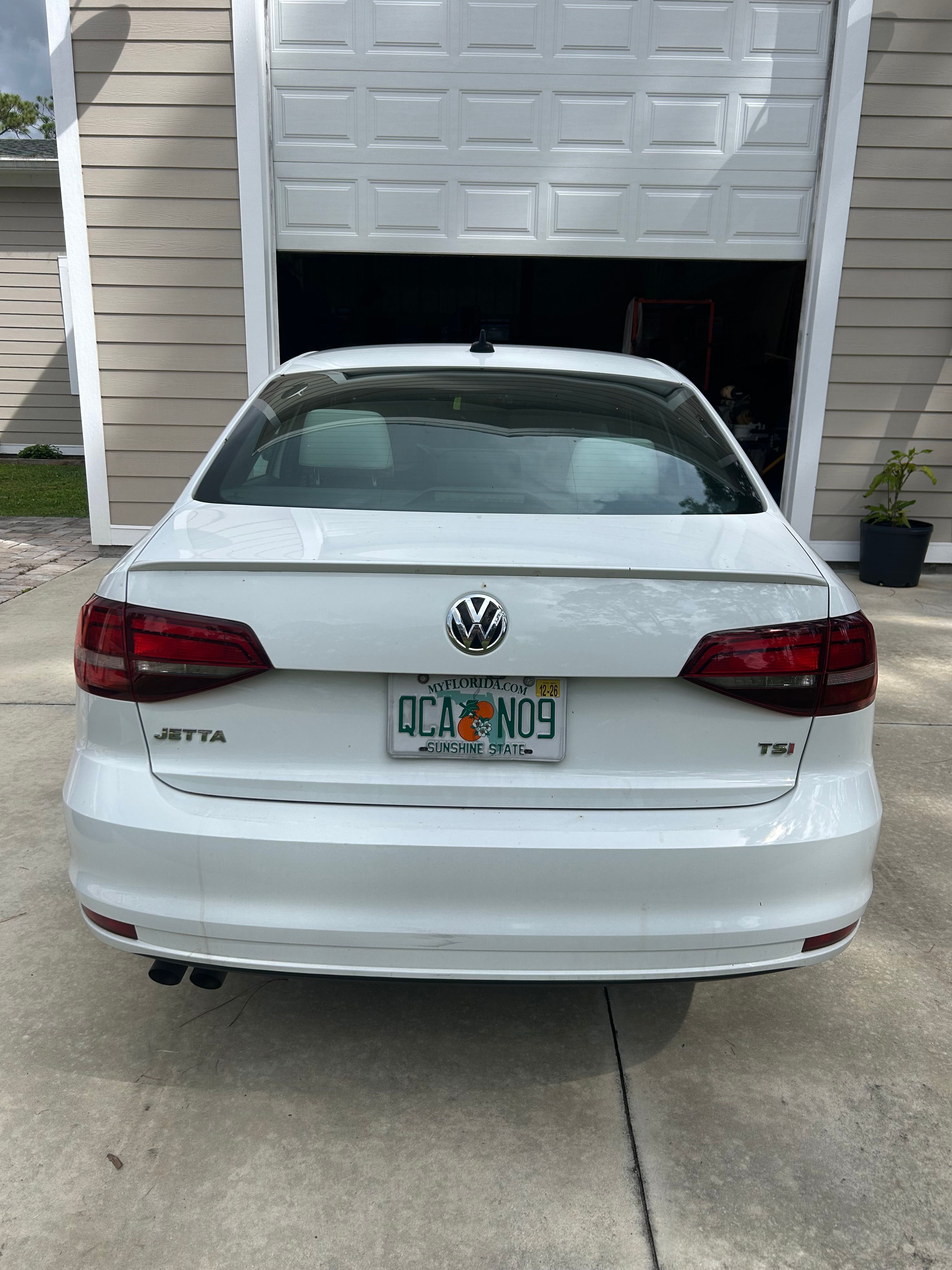 Used 2016 Volkswagen Jetta Sport FWD image 5