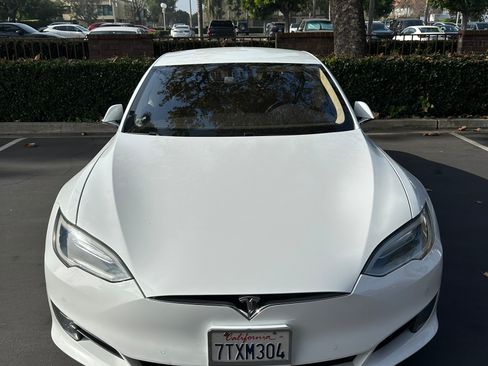 Used 2016 Tesla Model S 75 image 2