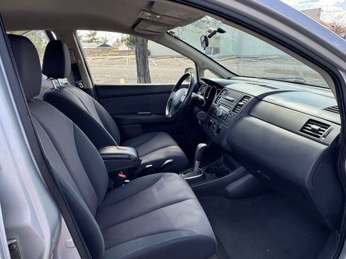 Used 2007 Nissan Versa SL w/ Convenience Pkg image 11
