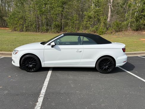 Used 2017 Audi A3 2.0T Premium w/ Convenience Package image 4