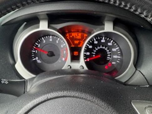 Used 2013 Nissan Juke SL image 6