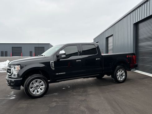 Used 2021 Ford F350 Platinum w/ FX4 Off-Road Package image 13