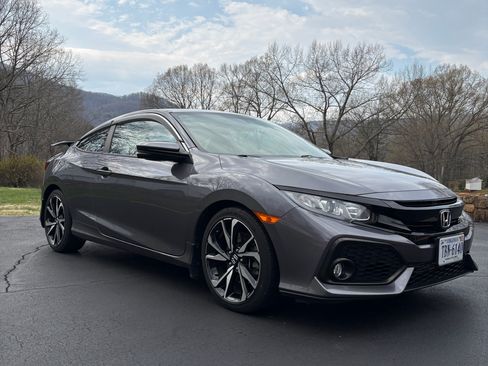 Used 2018 Honda Civic Si image 4