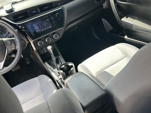 Used 2017 Toyota Corolla L w/ Carpet Mat Package (TMS) image 9