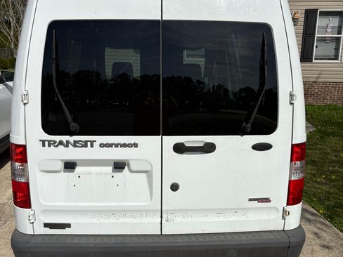 Used 2012 Ford Transit Connect XL FWD image 4