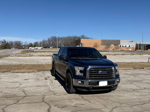 Used 2016 Ford F150 XLT w/ Equipment Group 302A Luxury image 2