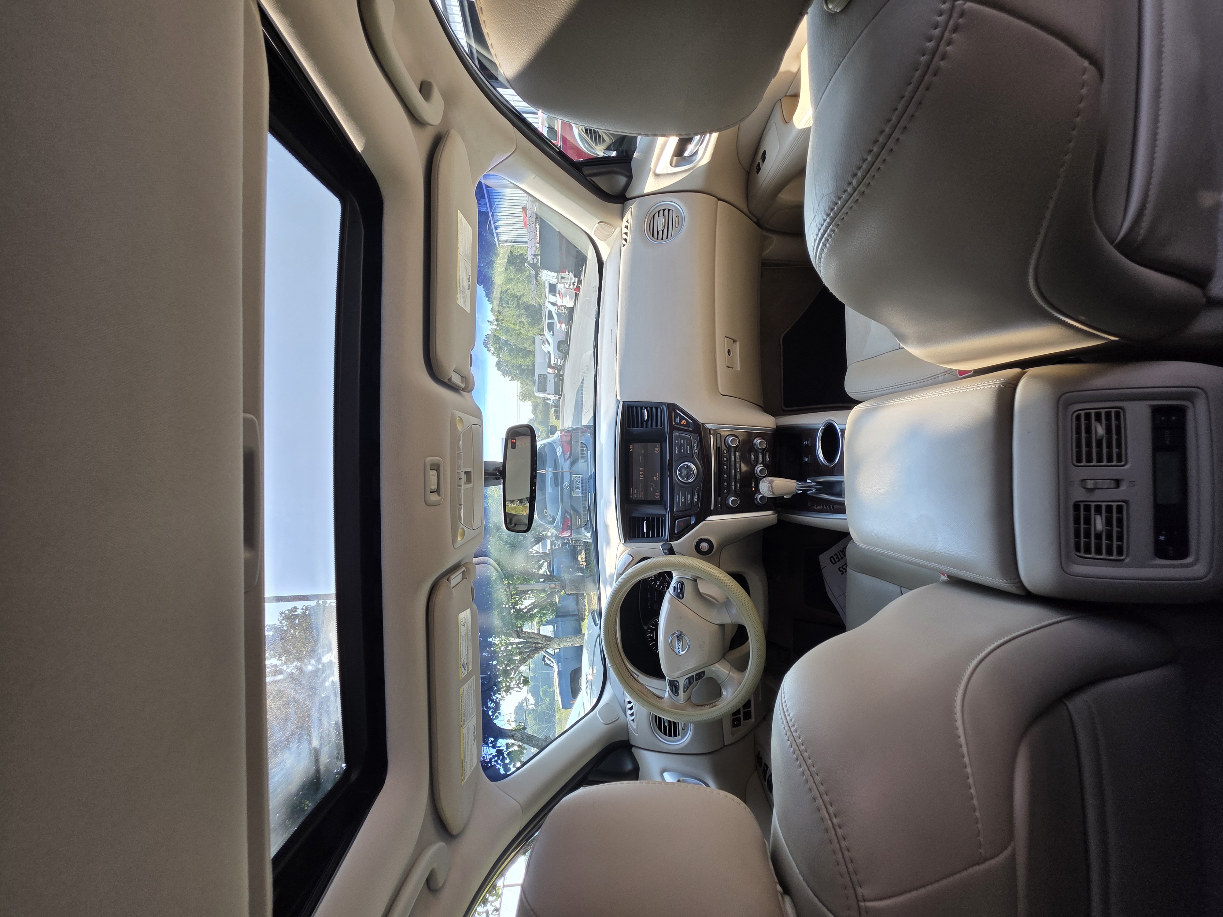 Used 2014 Nissan Pathfinder SL w/ SL Premium Package AWD/4WD image 13