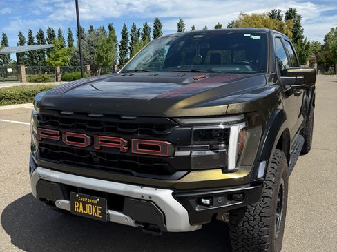 Used 2025 Ford F150 Raptor image 11