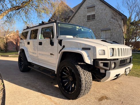 Used 2009 HUMMER H2 Luxury AWD/4WD image 1
