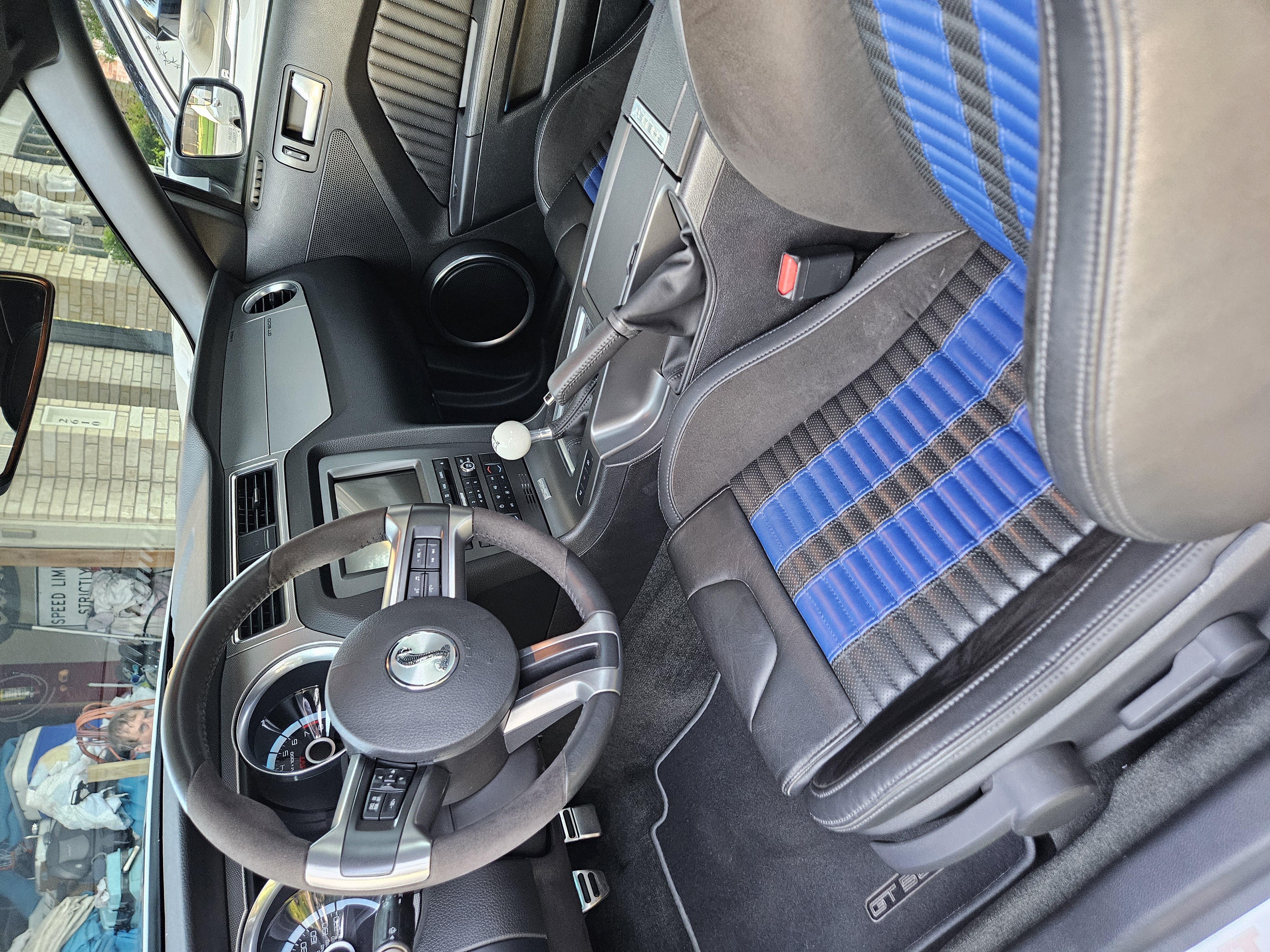 Used 2014 Ford Mustang Shelby GT500 w/ Equipment Group 821A RWD image 5