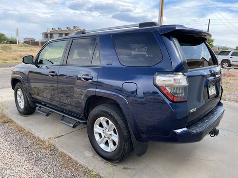 Used 2020 Toyota 4Runner SR5 Premium image 5