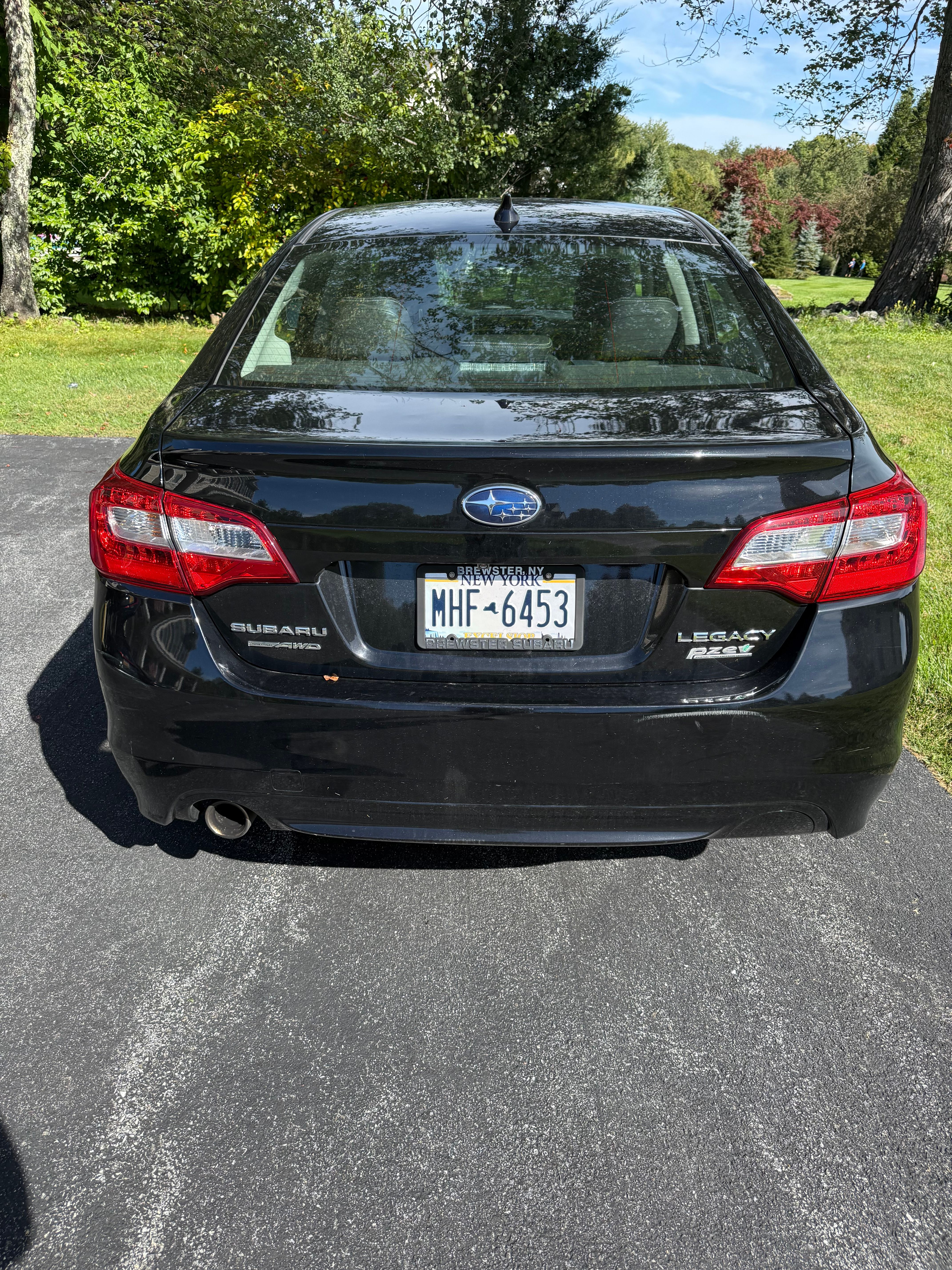 Used 2017 Subaru Legacy 2.5i Sport AWD/4WD image 7