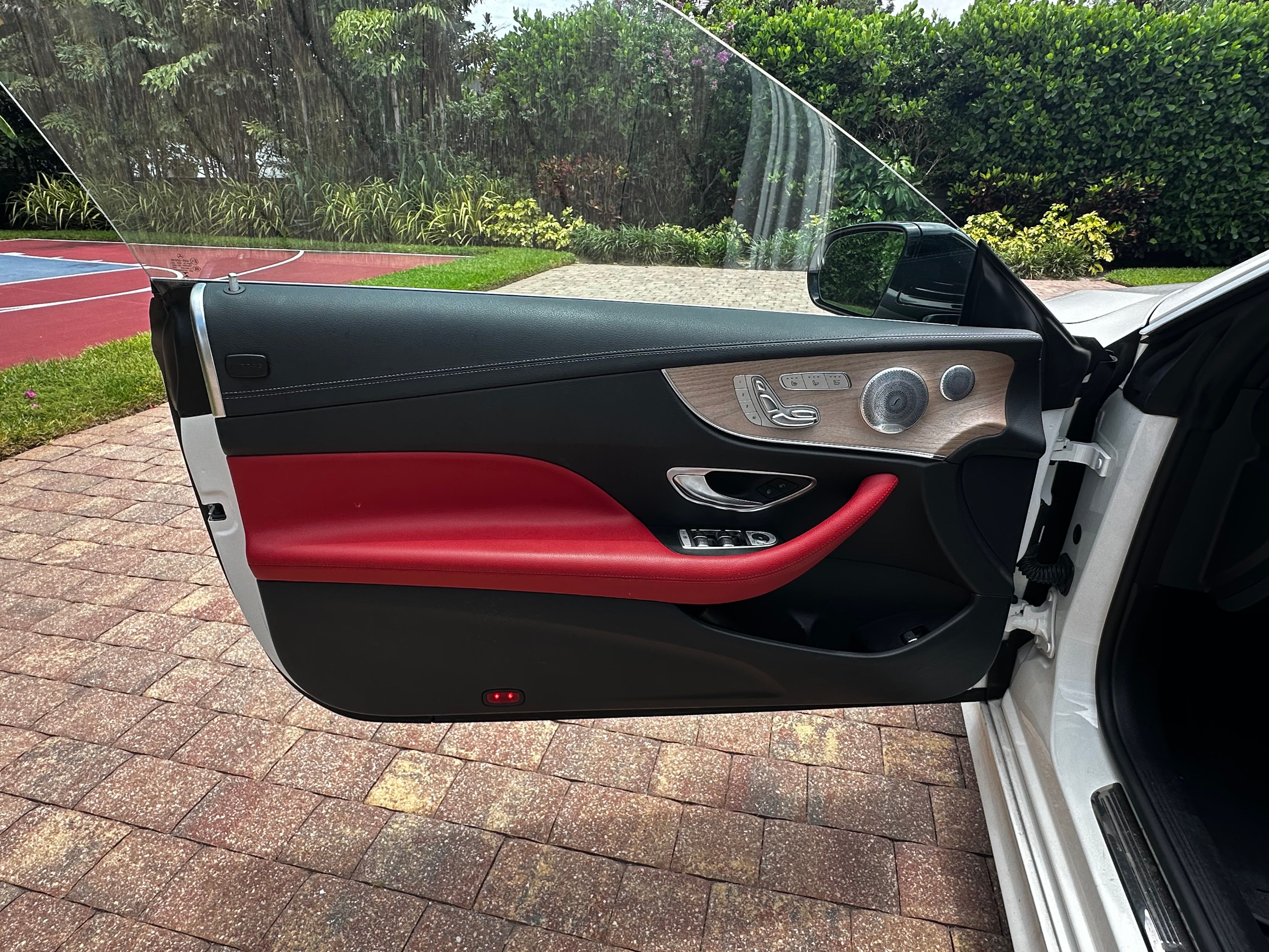 Used 2020 Mercedes-Benz E 450 Cabriolet image 8