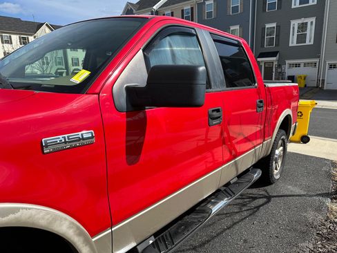 Used 2007 Ford F150 Lariat image 1