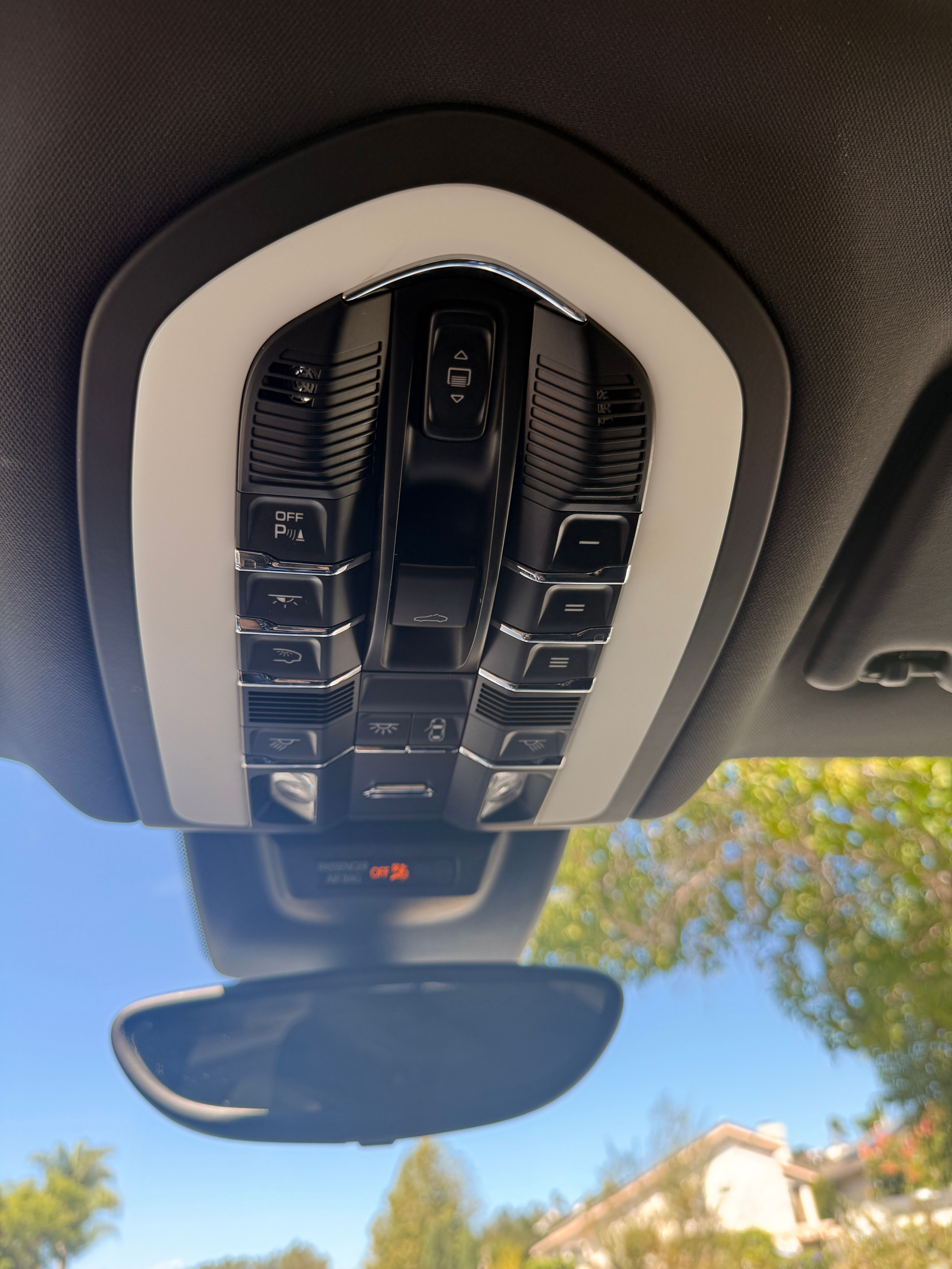 Used 2018 Porsche Macan S AWD/4WD image 22