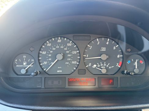 Used 2006 BMW 325Ci 325Ci Coupe 2D image 10