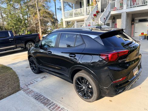 Used 2025 Buick Encore GX Sport Touring w/ Experience Buick Package image 16