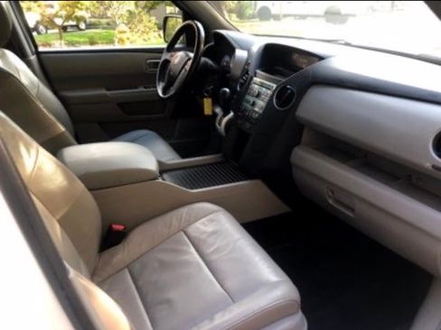 Used 2011 Honda Pilot EX-L image 6