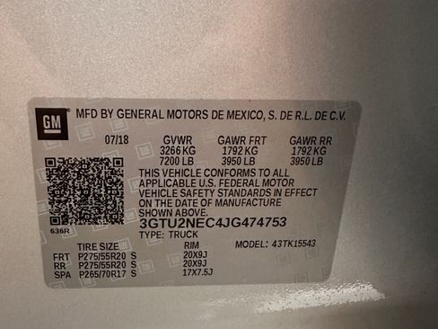 Used 2018 GMC Sierra 1500 SLT w/ SLT Premium Package image 30