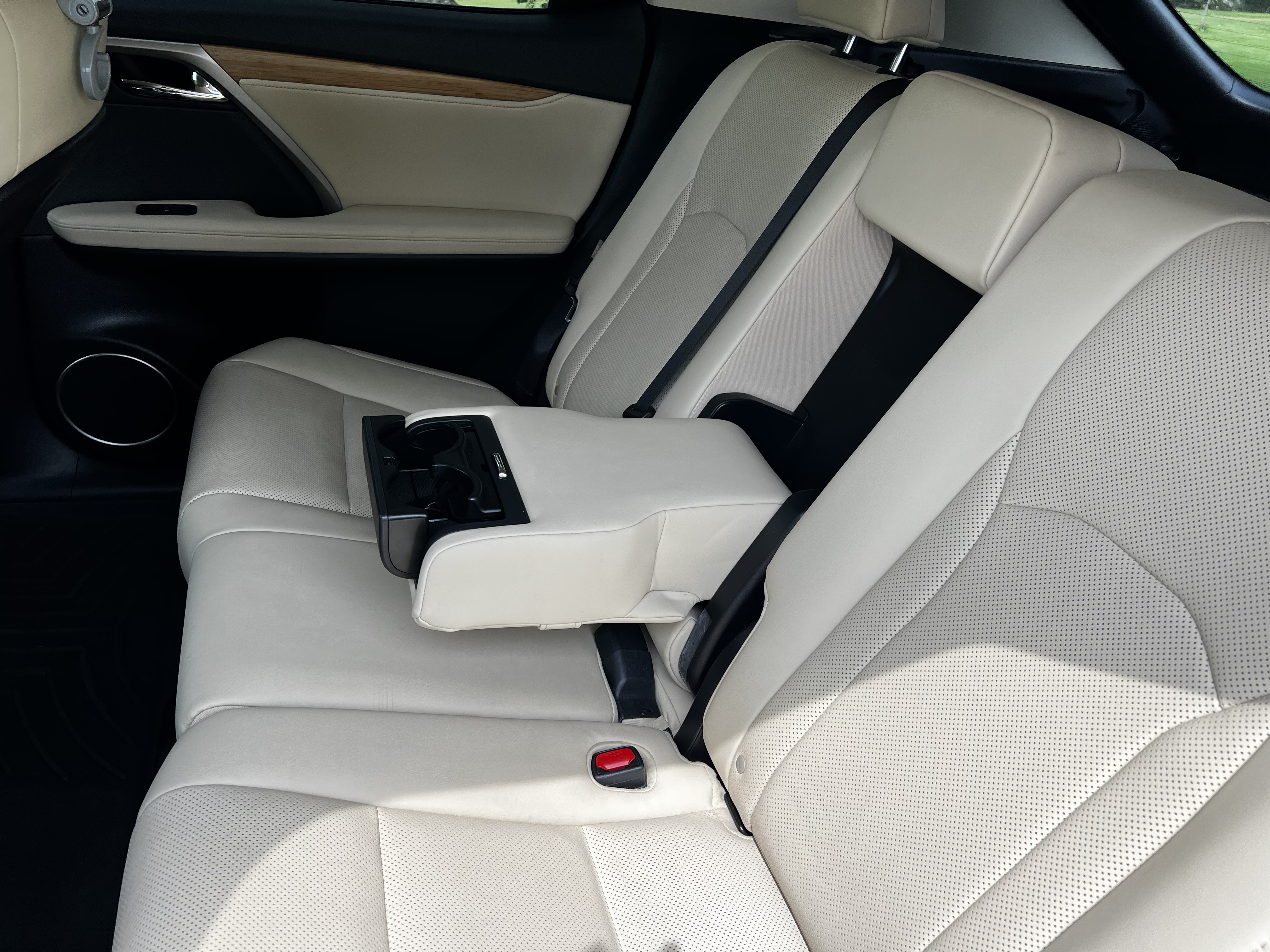 Used 2022 Lexus RX 350 AWD w/ Premium Package image 10