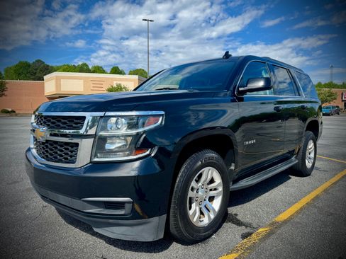 Used 2017 Chevrolet Tahoe LT RWD image 5
