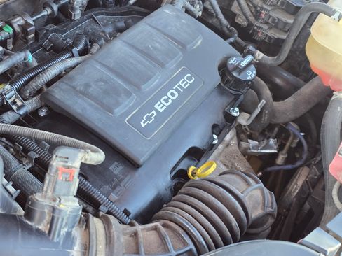 Used 2015 Chevrolet Trax LT w/ LT Plus Package image 6