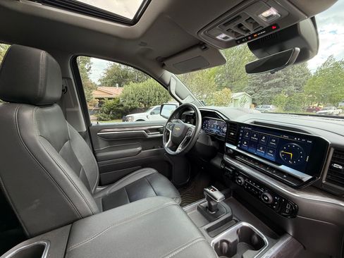 Used 2023 Chevrolet Silverado 1500 LTZ w/ LTZ Premium Package AWD/4WD image 26