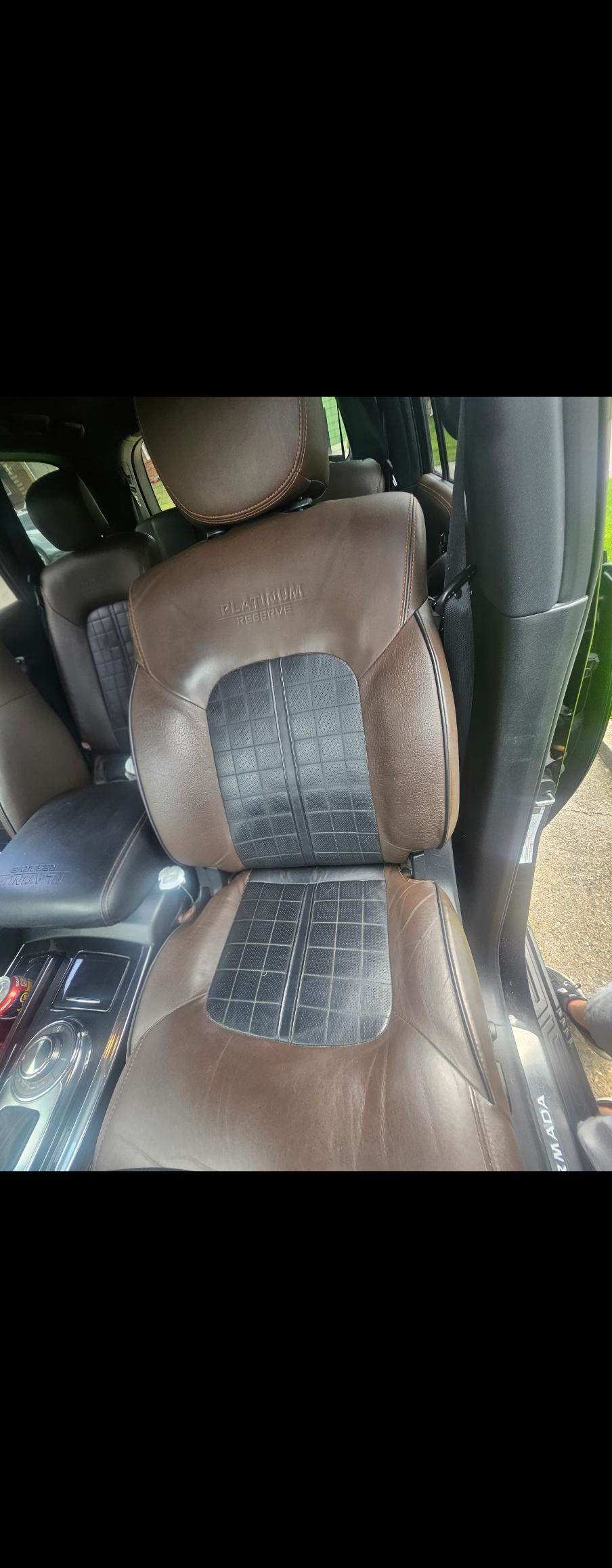 Used 2018 Nissan Armada Platinum w/ Captain Seat Package AWD/4WD image 11