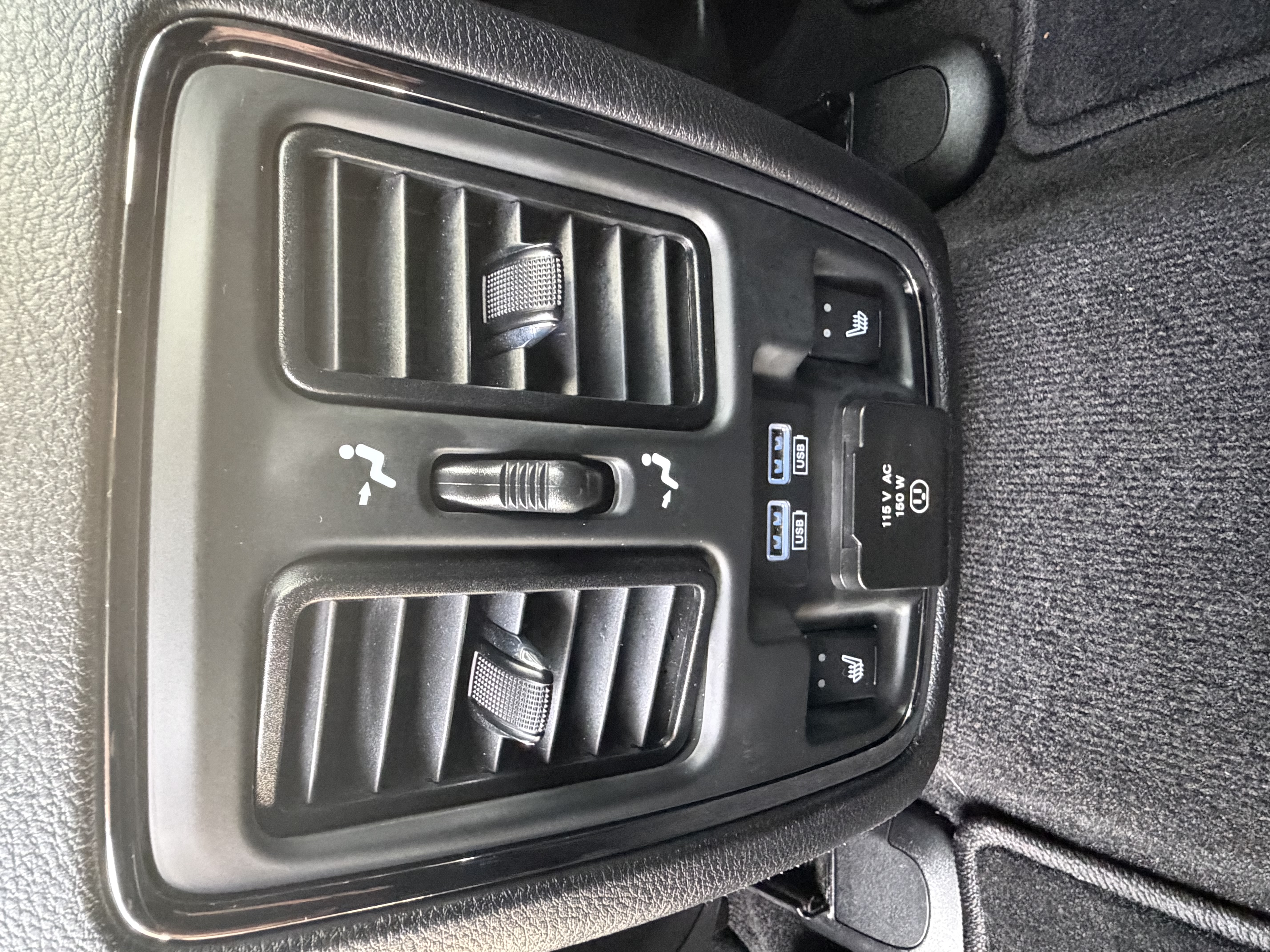 Used 2014 Jeep Grand Cherokee SRT w/ Trailer Tow Group IV AWD/4WD image 28