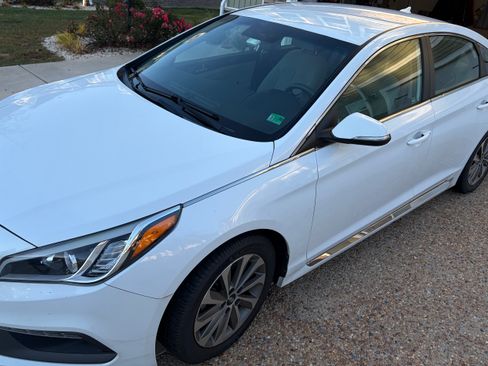 Used 2015 Hyundai Sonata Sport image 2