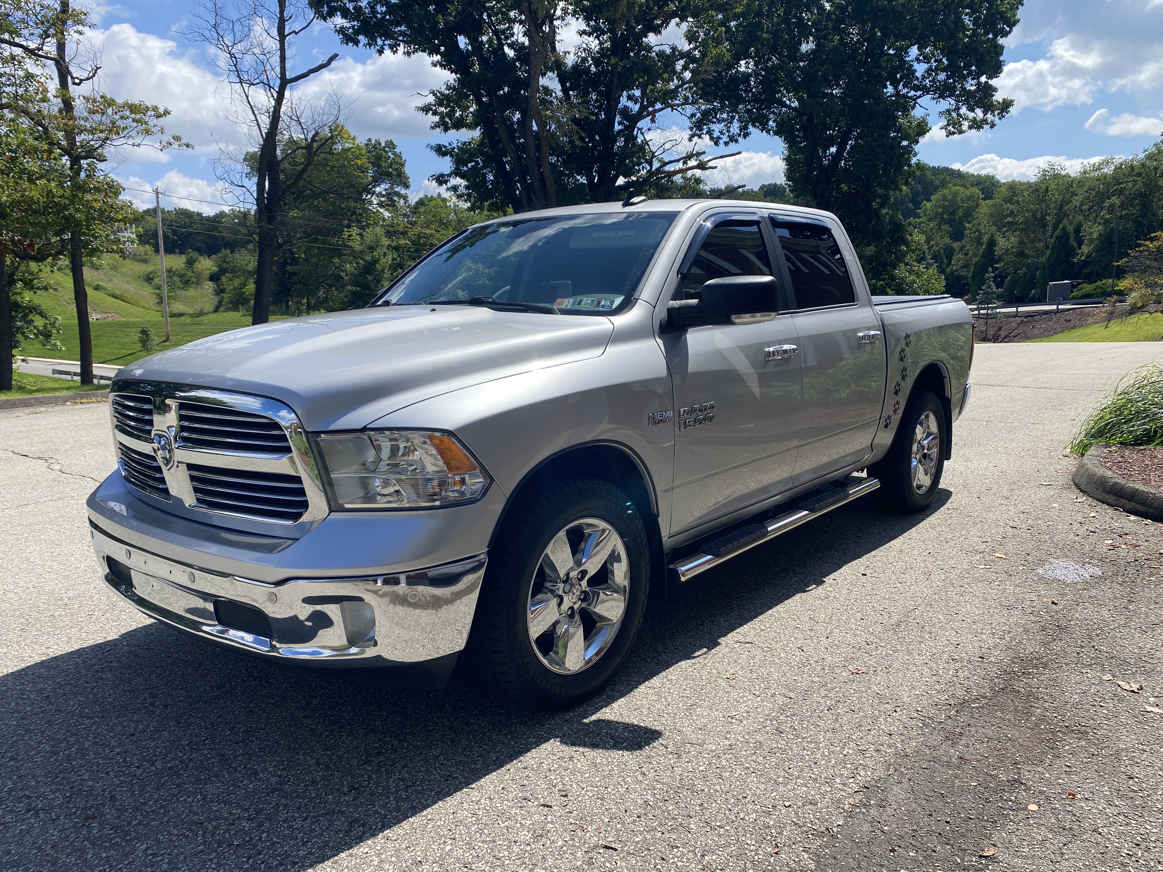 Used 2017 RAM 1500 Big Horn AWD/4WD image 1