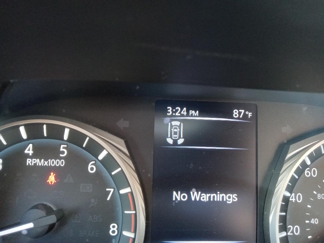 Used 2021 INFINITI Q50 Luxe RWD image 4